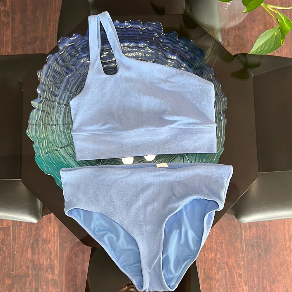 Calia by Carrie Underwood Bikini Set in blue